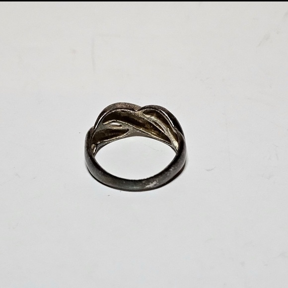 Sterling Silver 925 NF Signed Twist Knot Ladies Ring Size 8 Weighs 3 Grams - Picture 3 of 7